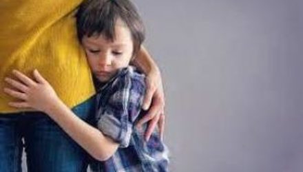 Детский психолог рассказала, как успокоить детей при вое сирен