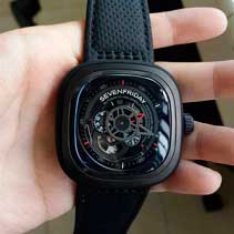 Часы SevenFriday
Часы SevenFriday