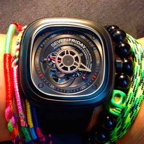 Часы SevenFriday
Часы SevenFriday
